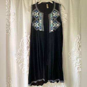 Embroidered Black Vest L / XL